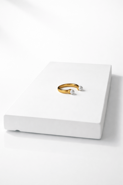 Amara Pearl Ring