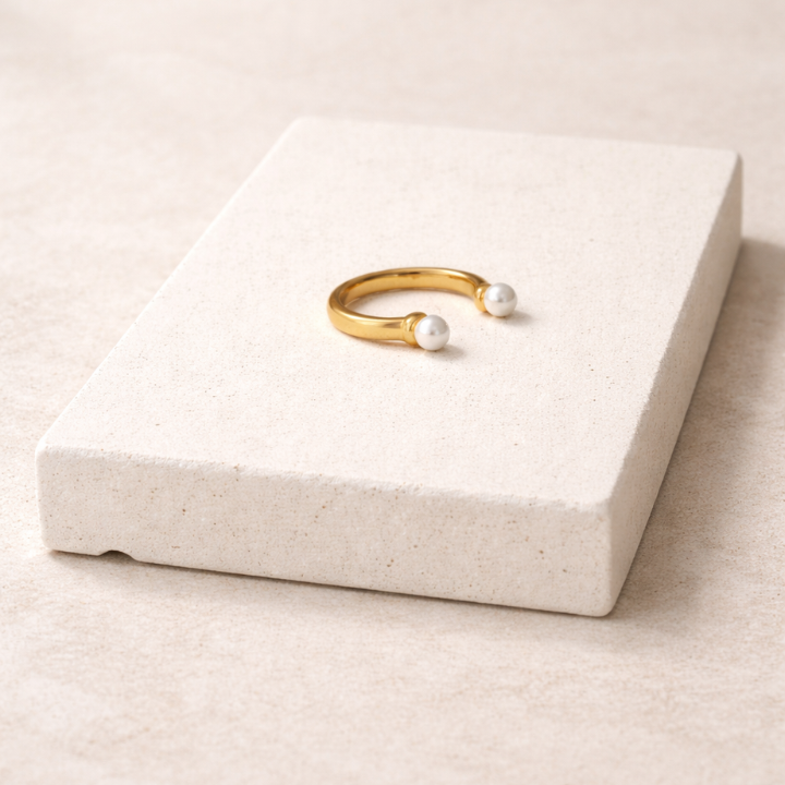 Amara Pearl Ring