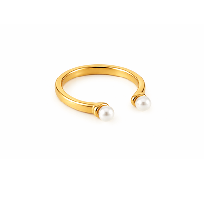 Amara Pearl Ring